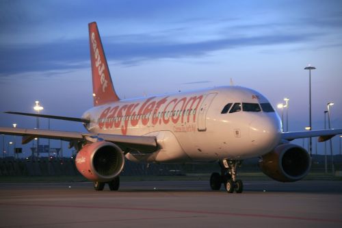 easyJet