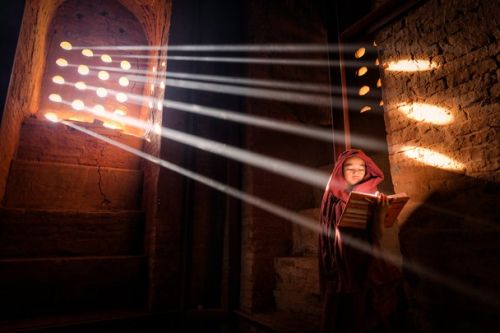 "Fonte di luce" di Marcelo Castro