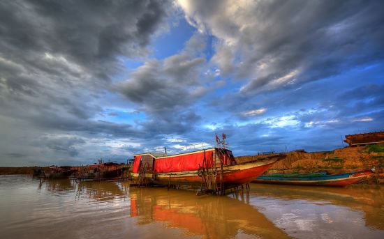 Tonle Sap