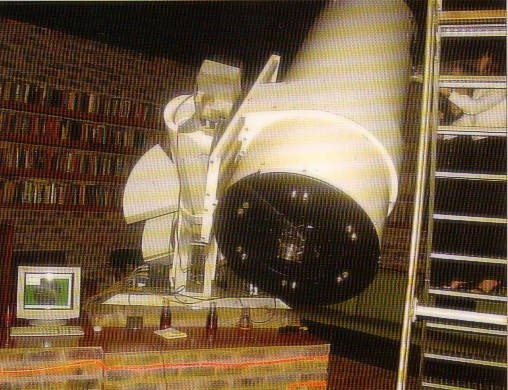 Telescopio gigantesco per una vista mozzafiato! Telescopio gigantesco per una vista mozzafiato!