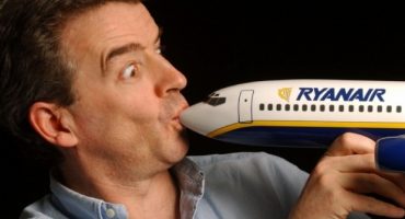 Voli Ryanair: da ottobre senza bambini, da oggi pesce d’aprile