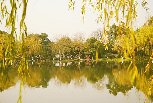 lake-hangzhou