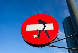 Compagnie aeree: alcune delle più strane restrizioni a bordo