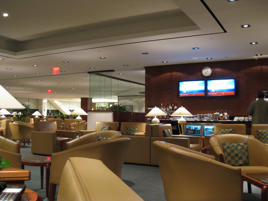Emirates-lounge1