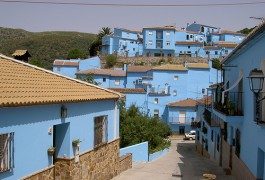 Il villaggio dei puffi esiste per davvero: è in Spagna!