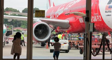 Bebè a bordo: i consigli giusti per formare i piccoli viaggiatori