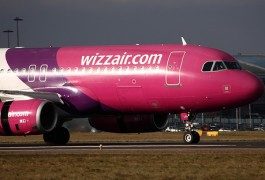Wizz Air: i bagagli a mano diventano a pagamento