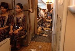 Turbolenza in volo, le foto di un viaggiatore