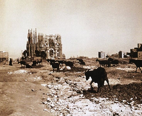La Sagrada Familia nel 1915