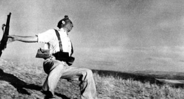 Il centenario di Robert Capa: le esposizioni in giro per il mondo