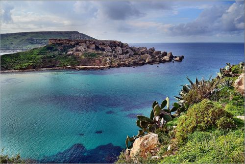 Riviera Bay