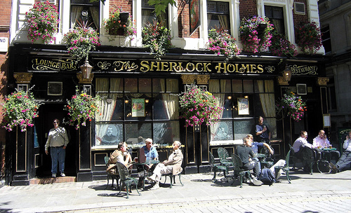 Sherlock Holmes pub-restaurant (1)