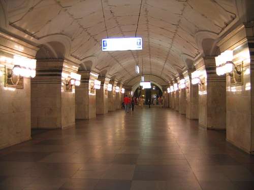 Stazione metropolitana di Sportivnaya