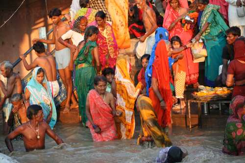 Fiume Gange, India