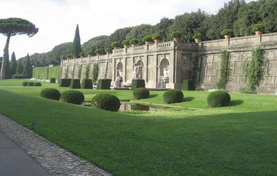 I giardini del Papa aprono al pubblico (2)
