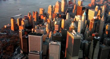 I Newyorkesi protestano contro i voli turistici in elicottero