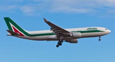 Alitalia, nuovo piano industriale e nuove rotte