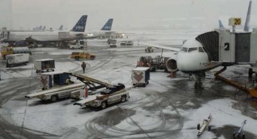 New York, aeroporti bloccati per la tempesta del secolo
