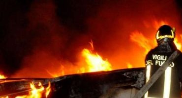 Incendio a Fiumicino: ultimi aggiornamenti