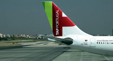 La promozione di TAP Air Portugal per i surfisti