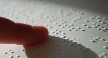 Abu Dhabi: una guida in Braille per i non vedenti