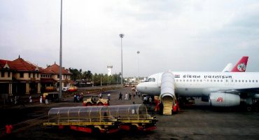L’India inaugura il primo aeroporto solare del mondo
