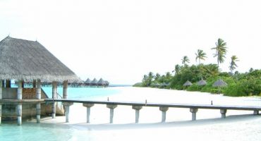 Alitalia: 30% di sconto per volare alle Maldive