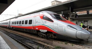 Speciale 2 X 1, l’offerta di Trenitalia per la Festa della Mamma